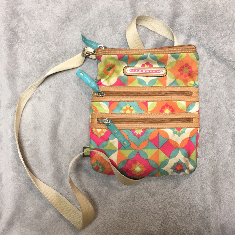Lilly bloom cross body